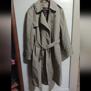 Vintage 90s Classic Tan Trench Coat Sz40